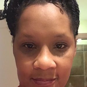 Meet your Posher, Tonya